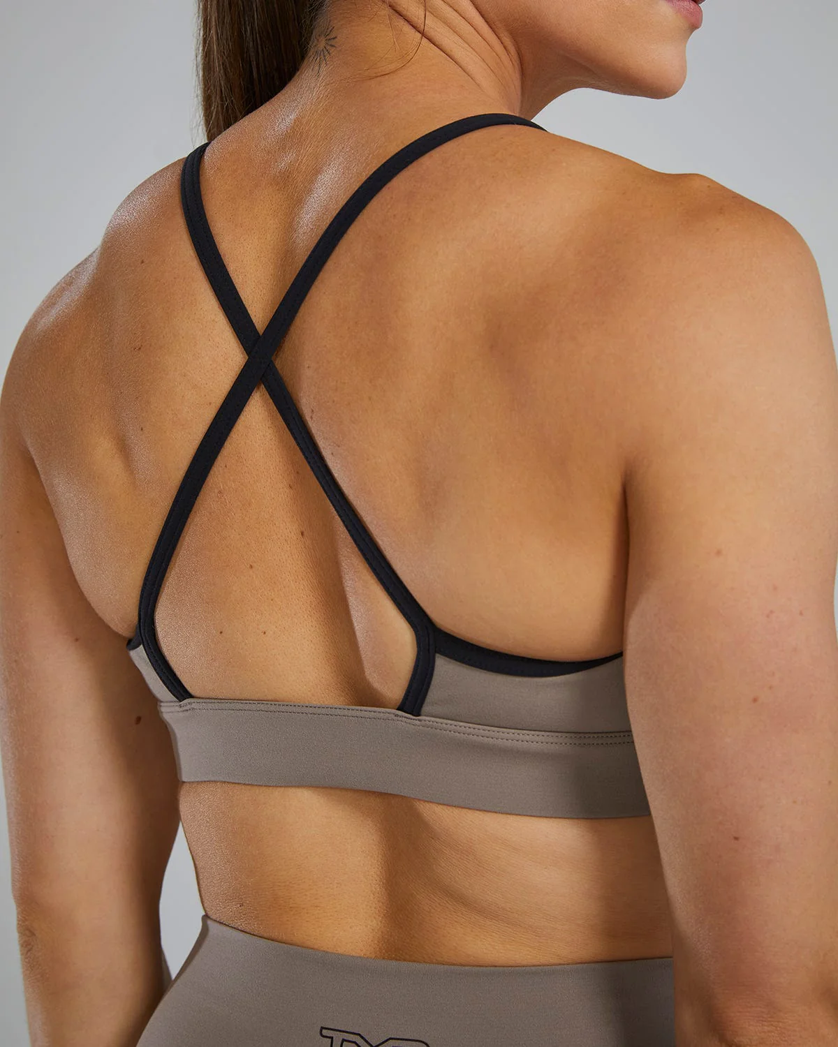 Joule Elite™ Joule Elite High Neck Sports Bra - Image 23